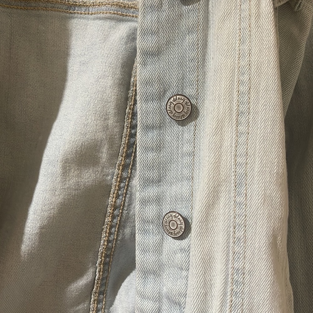 Jean Jacket - Picture 2 of 3